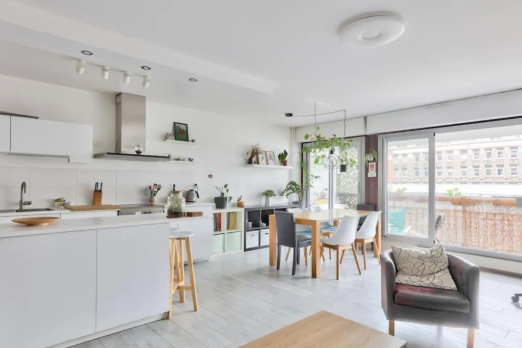 Apartment Beautiful And Bright 3 Bed Near La Villette Paris